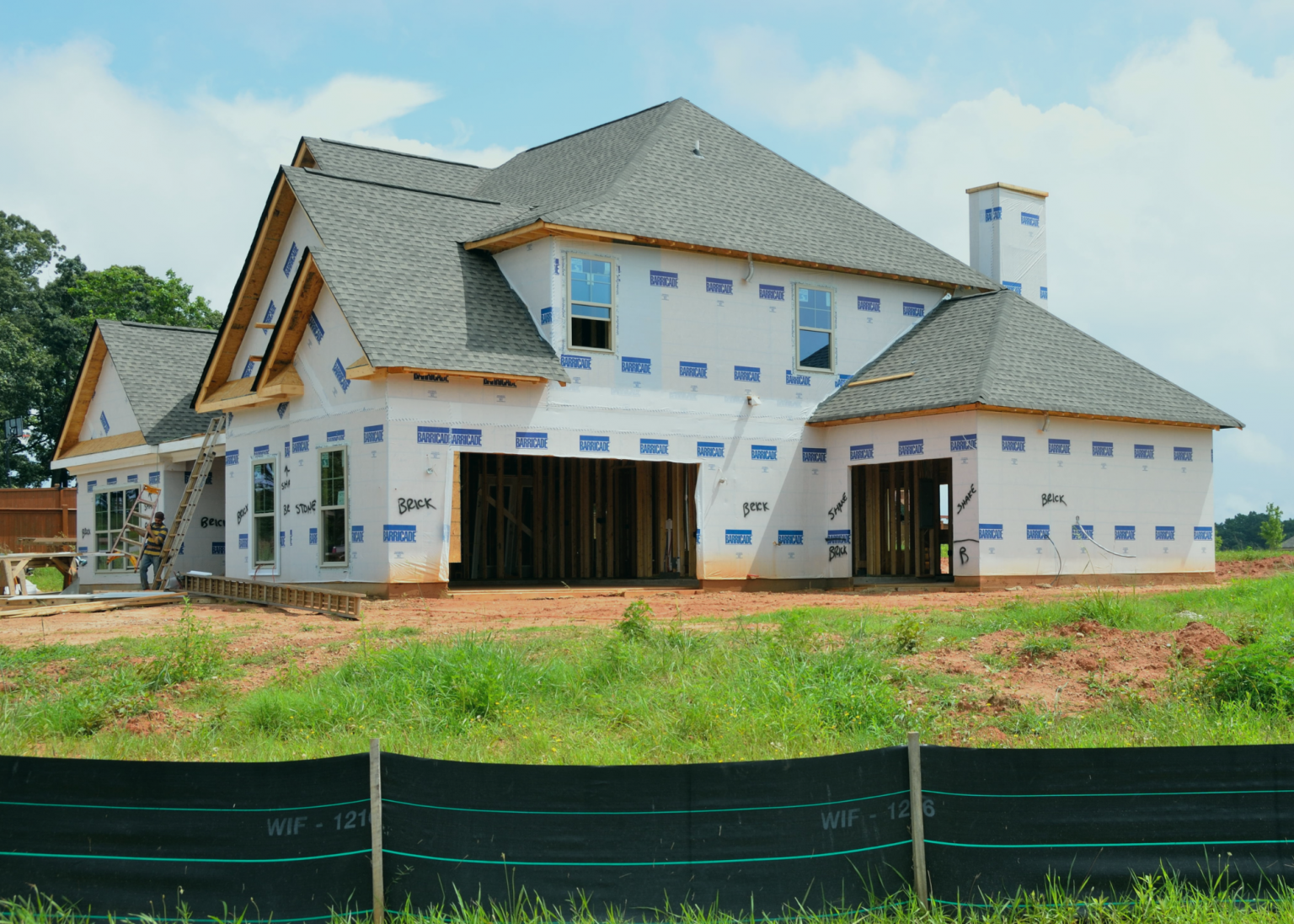 Explore pros and cons of buying new construction homes, tips for working with builders, and how to protect your buyers during the mortgage process.
