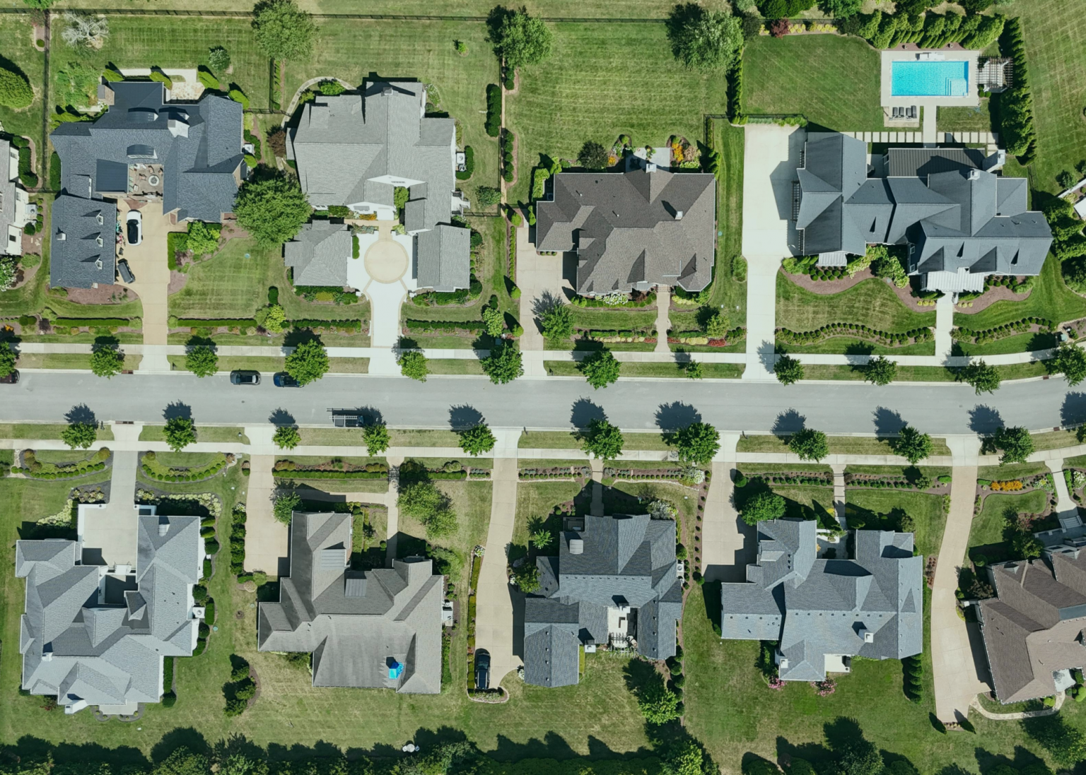 Location vs home size when buying a house: Learn how neighborhood, space, budget, and lifestyle affect homebuying decisions and long-term value.