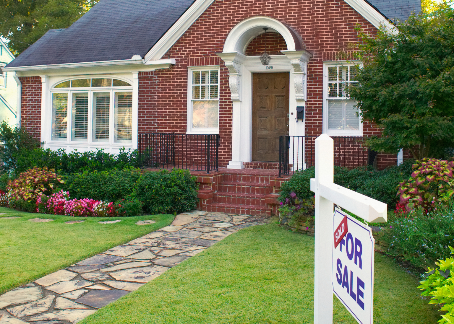 Have a home under contract but want to buy your next home first? Learn how a current residence pending sale may affect conventional mortgage qualification.